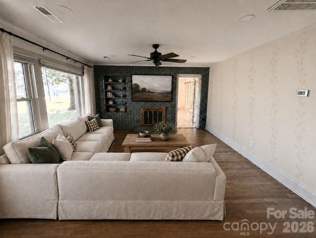 3649 Taylorsville Highway, Statesville, NC 28625