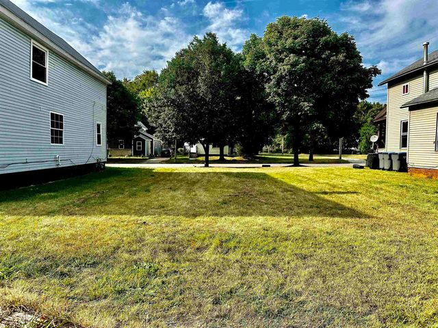 225 W Washington, Elkhart, IN 46516