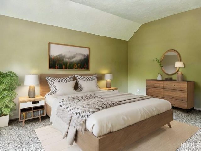 225 W Washington, Elkhart, IN 46516