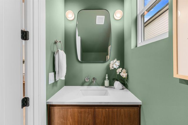 107 Taylor Street, Greenville, SC 29601