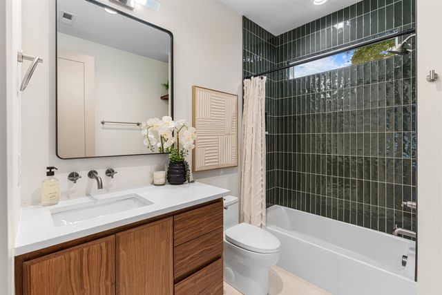 107 Taylor Street, Greenville, SC 29601