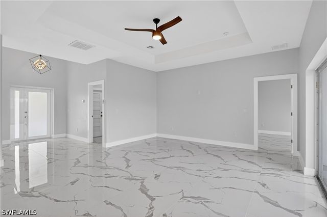 454 Mercedes CT, Lehigh Acres, FL 33972