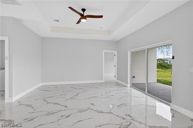 454 Mercedes CT, Lehigh Acres, FL 33972