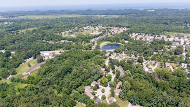 860 Quail Ridge Circle, Chesterton, IN 46304