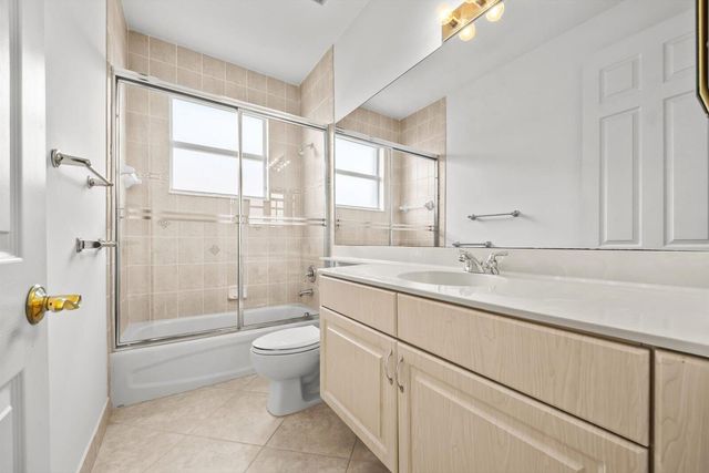 486 Blue Lake Drive, Port St. Lucie, Port St Lucie, FL 34986