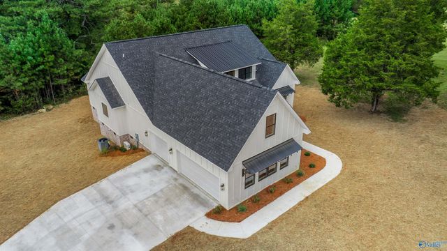5006 Big Wills Road, Fort Payne, AL 35967