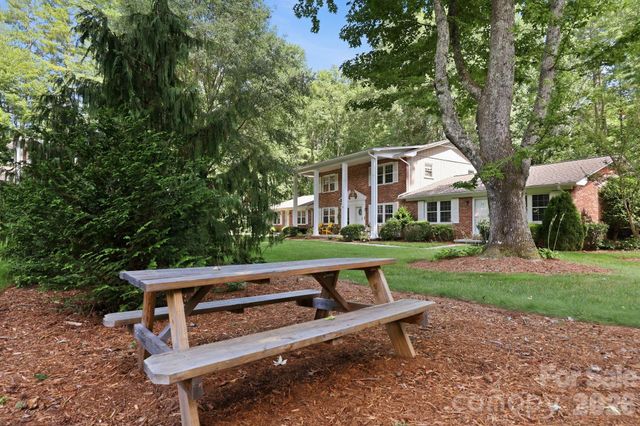 101 Boyd Drive 2C, Flat Rock, NC 28731