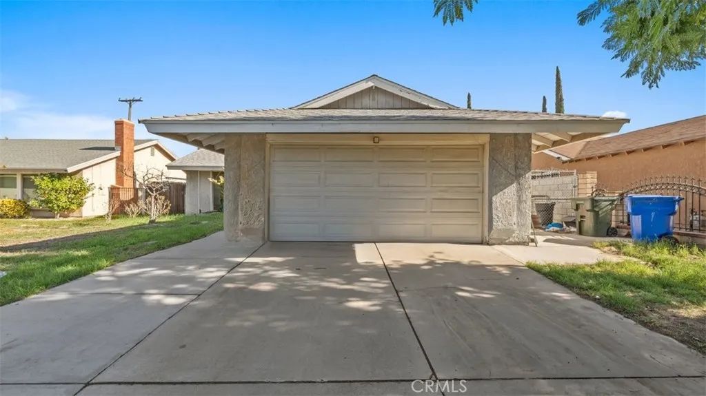 315 S Dallas, San Bernardino, CA 92410