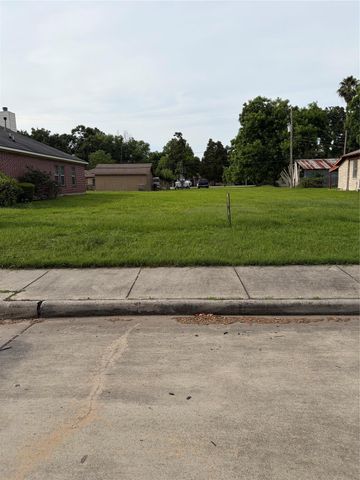 2906 Carmel Street, Houston, TX 77091