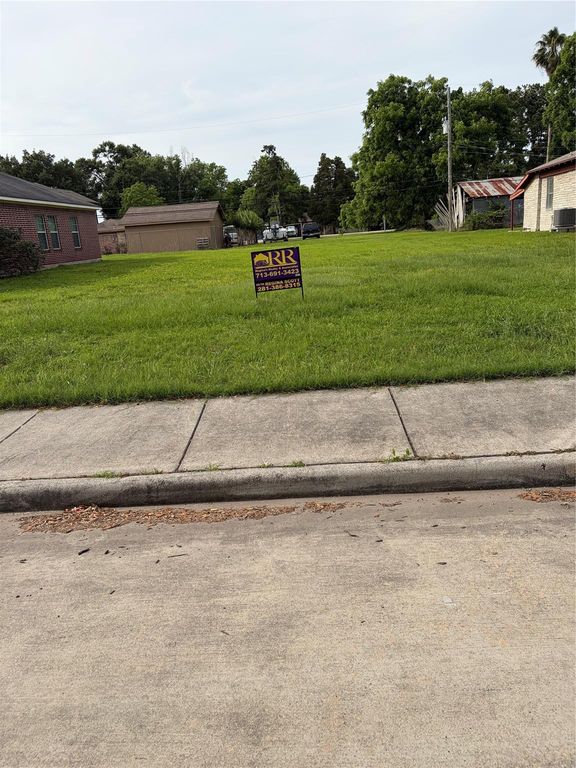 2906 Carmel Street, Houston, TX 77091