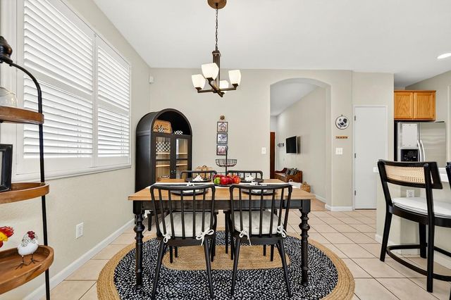 1605 Gateway Drive, West Sacramento, CA 95691