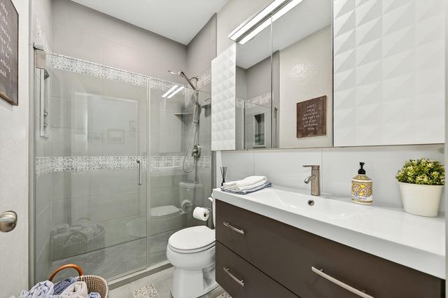 1605 Gateway Drive, West Sacramento, CA 95691