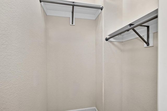 1605 Gateway Drive, West Sacramento, CA 95691