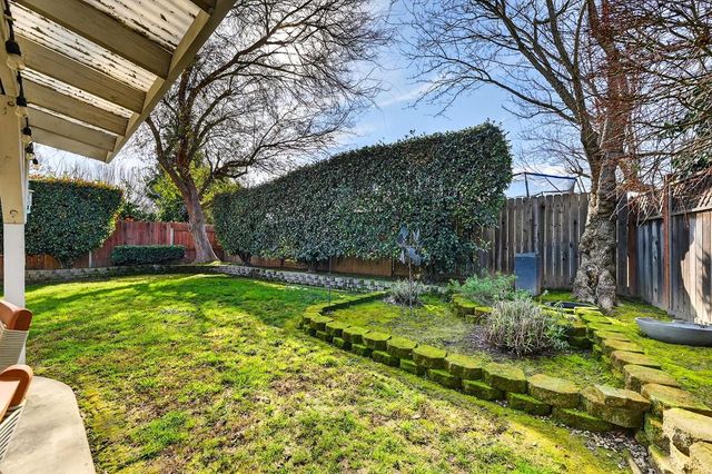 1605 Gateway Drive, West Sacramento, CA 95691