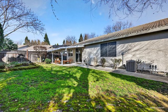 1605 Gateway Drive, West Sacramento, CA 95691