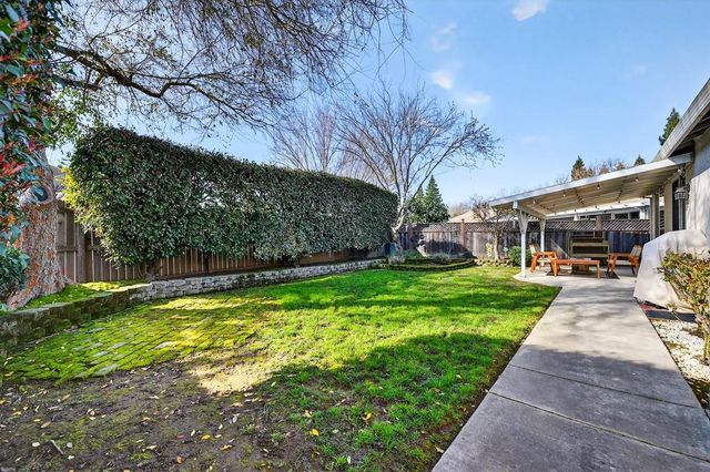 1605 Gateway Drive, West Sacramento, CA 95691