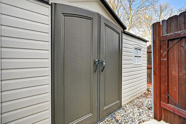 1605 Gateway Drive, West Sacramento, CA 95691