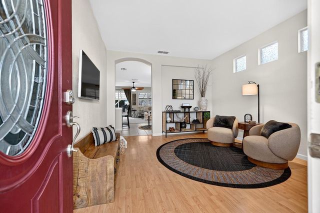 1605 Gateway Drive, West Sacramento, CA 95691