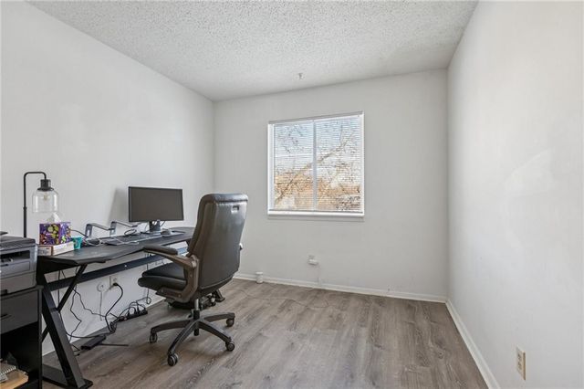 8715 Sycamore Avenue, Kansas City, MO 64138