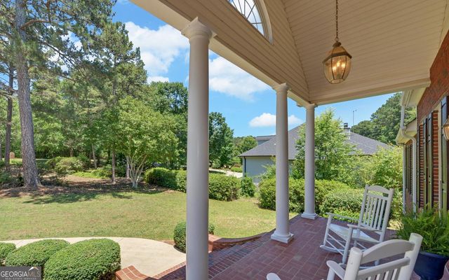 112 Northlake Drive, Hartwell, GA 30643