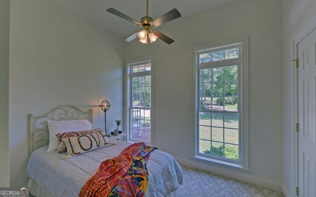 112 Northlake Drive, Hartwell, GA 30643
