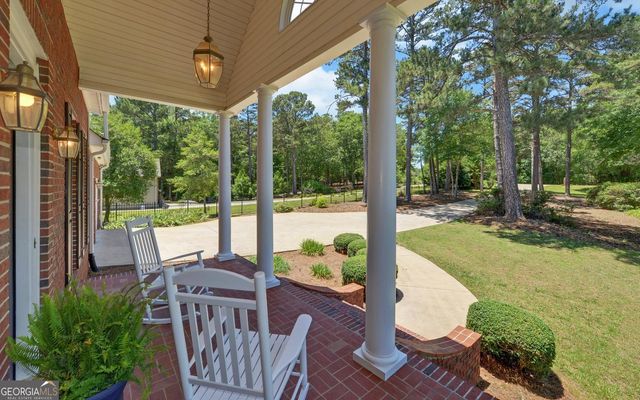 112 Northlake Drive, Hartwell, GA 30643