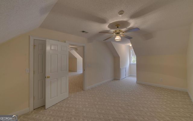 112 Northlake Drive, Hartwell, GA 30643