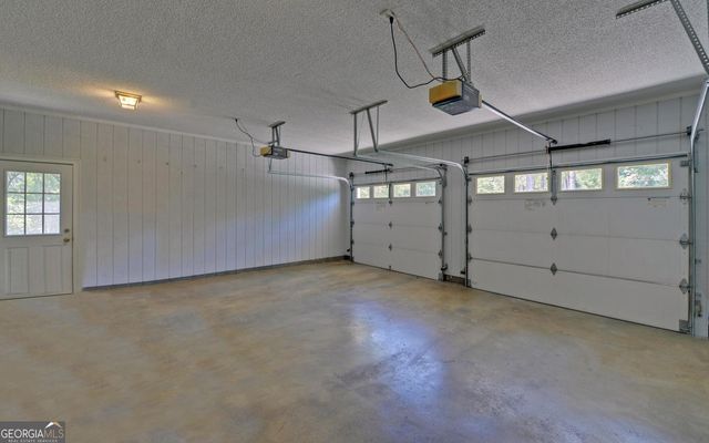 112 Northlake Drive, Hartwell, GA 30643