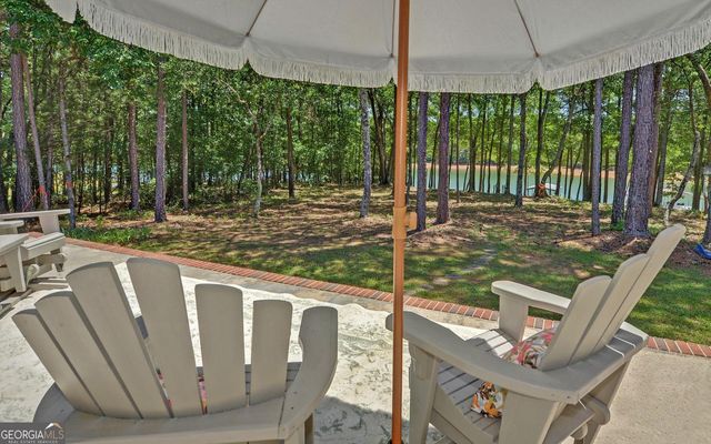 112 Northlake Drive, Hartwell, GA 30643