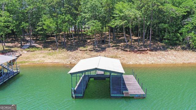 112 Northlake Drive, Hartwell, GA 30643