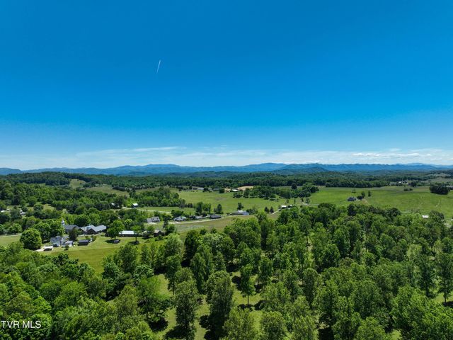 152 Allison Timbers Road, Piney Flats, TN 37686