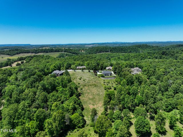 152 Allison Timbers Road, Piney Flats, TN 37686