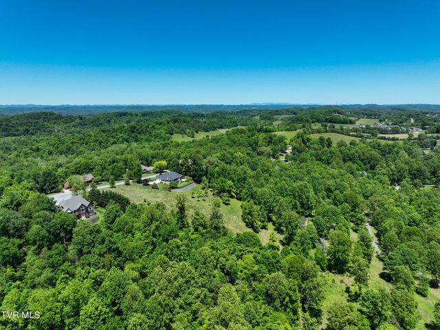 152 Allison Timbers Road, Piney Flats, TN 37686