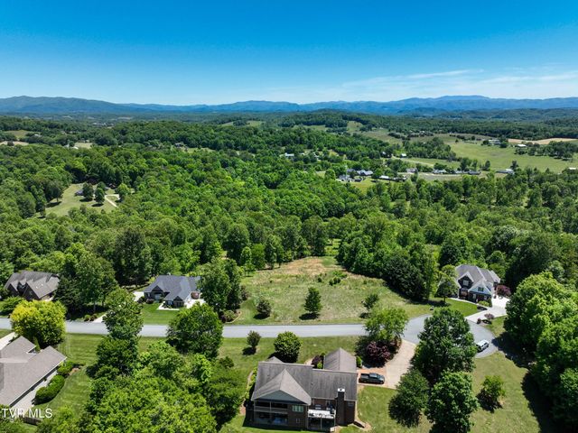 152 Allison Timbers Road, Piney Flats, TN 37686