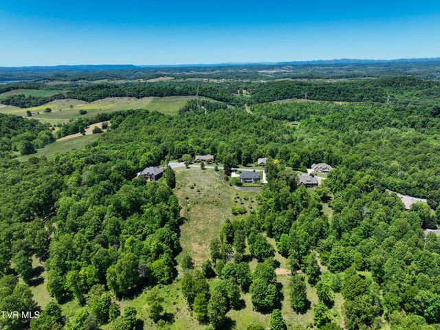 152 Allison Timbers Road, Piney Flats, TN 37686