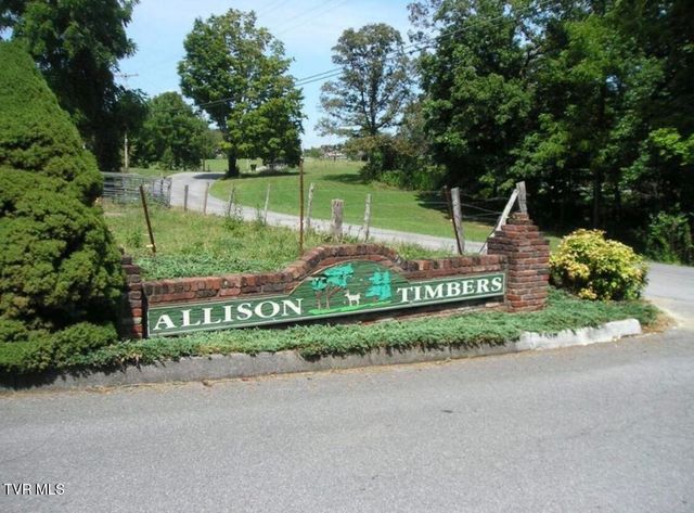 152 Allison Timbers Road, Piney Flats, TN 37686