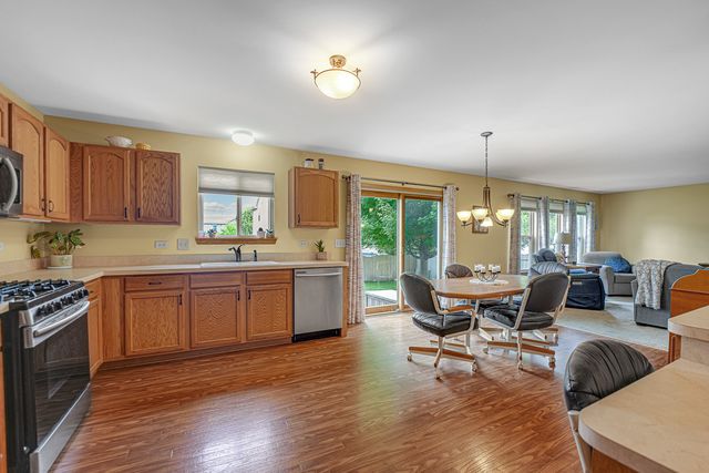 25435 Elam Drive, Manhattan, IL 60442