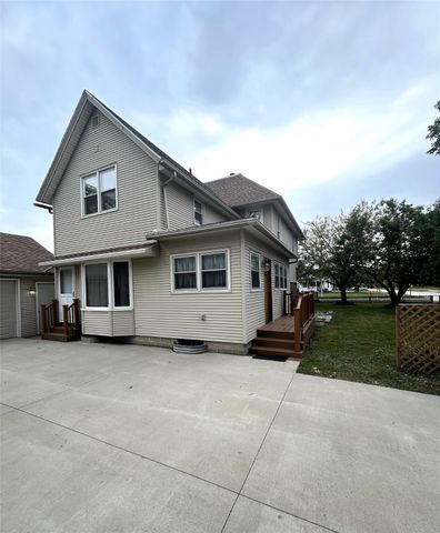 1425 Penrose Street, Grinnell, IA 50112