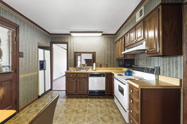 1458 MT MORIAH RD, Memphis, TN 38117