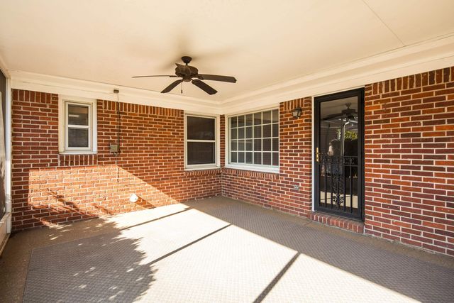 1458 MT MORIAH RD, Memphis, TN 38117