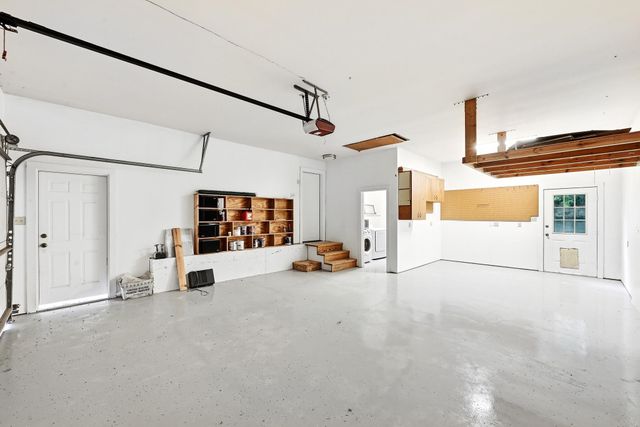 2405 Bahama RD, Austin, TX 78733