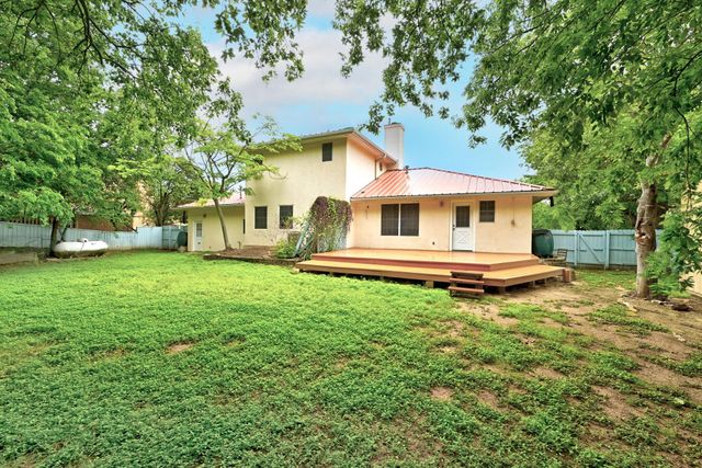 2405 Bahama RD, Austin, TX 78733