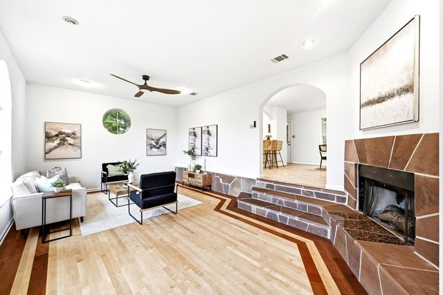 2405 Bahama RD, Austin, TX 78733