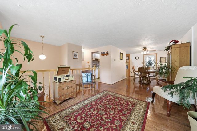 1595 ELMWOOD CT, Frederick, MD 21702