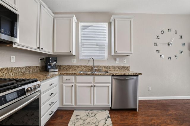 2280 Ellesmere Loop, Roseville, CA 95747
