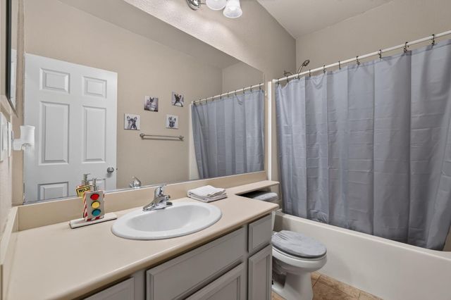 2280 Ellesmere Loop, Roseville, CA 95747