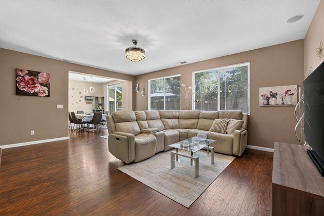 2280 Ellesmere Loop, Roseville, CA 95747