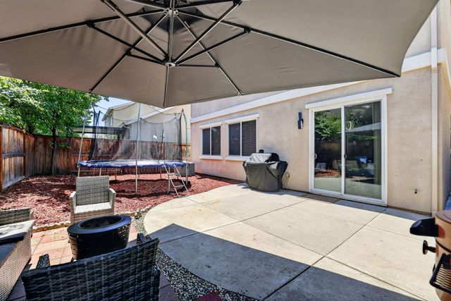 2280 Ellesmere Loop, Roseville, CA 95747