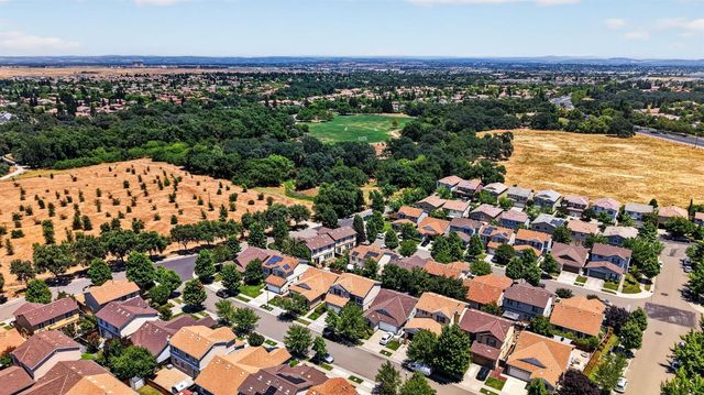 2280 Ellesmere Loop, Roseville, CA 95747