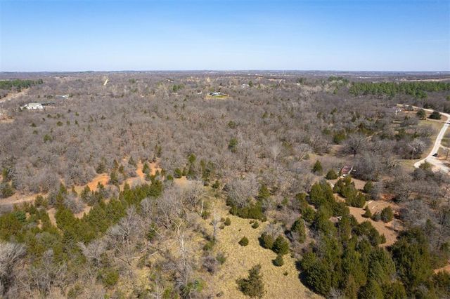 S Triple X Road, Choctaw, OK 73020